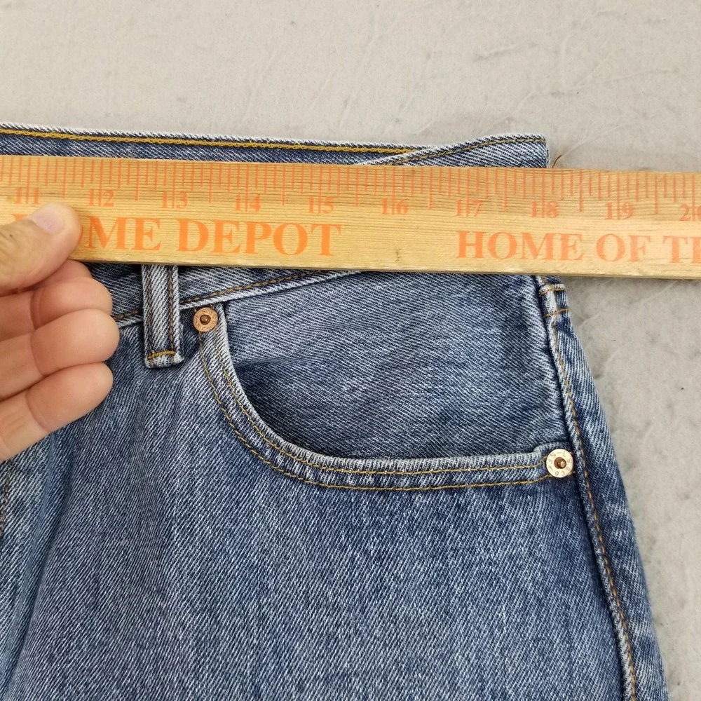 Levis Jeans Mens 36x32 Blue 501 Original Fit Straight Leg Button Fly 100% Cotton
